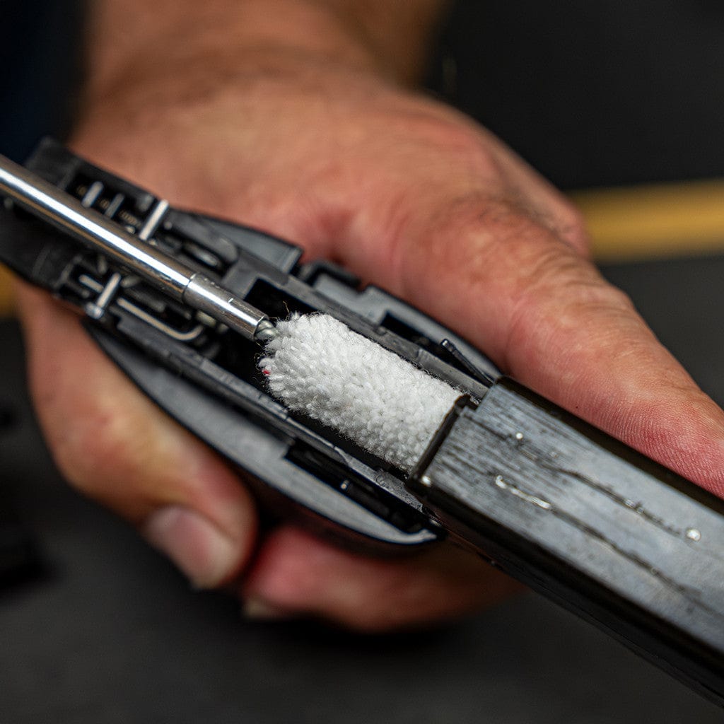 Pistol Caliber Cleaning Kit With Aluminum Rod Components